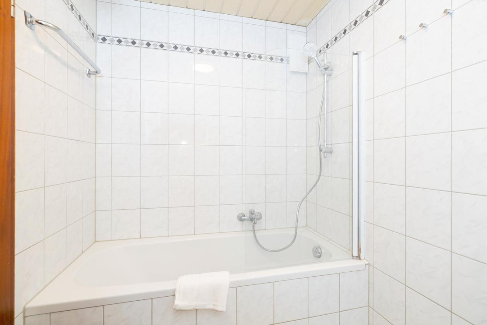 Grosszuegige Wohnungen Am Stadtrand Wurzburg Ngoại thất bức ảnh